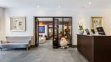 <b>Radisson Blu Hotel, London Marble Arch Lobby</b>. Images powered by <a href="https://iceportal.shijigroup.com/" title="IcePortal" target="_blank">IcePortal</a>.