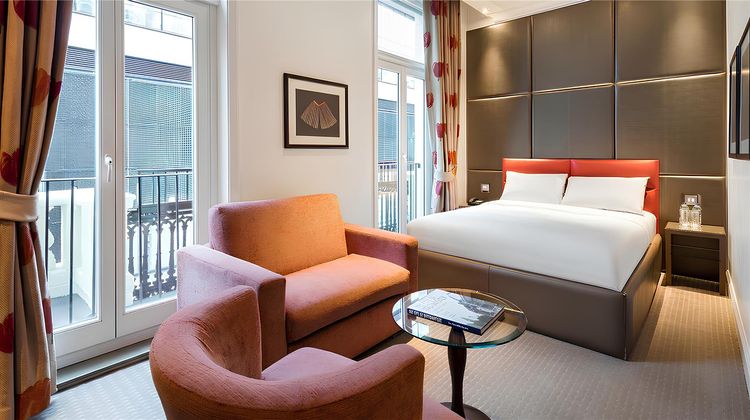 Guild Hotel Marble Arch Room