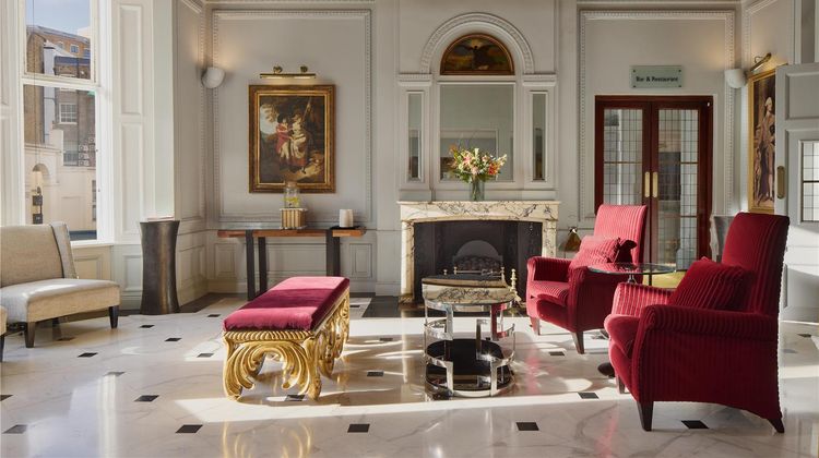Radisson Blu London South Kensington Lobby