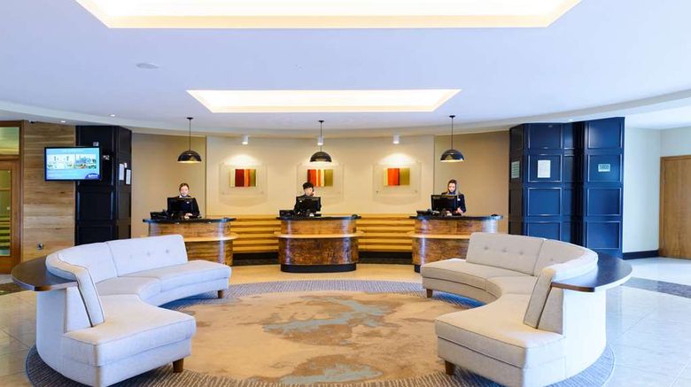 <b>Radisson Blu Hotel Athlone Lobby</b>. Images powered by <a href="https://iceportal.shijigroup.com/" title="IcePortal" target="_blank">IcePortal</a>.