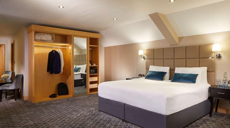 <b>Radisson Blu Hotel Athlone Suite</b>. Images powered by <a href="https://iceportal.shijigroup.com/" title="IcePortal" target="_blank">IcePortal</a>.