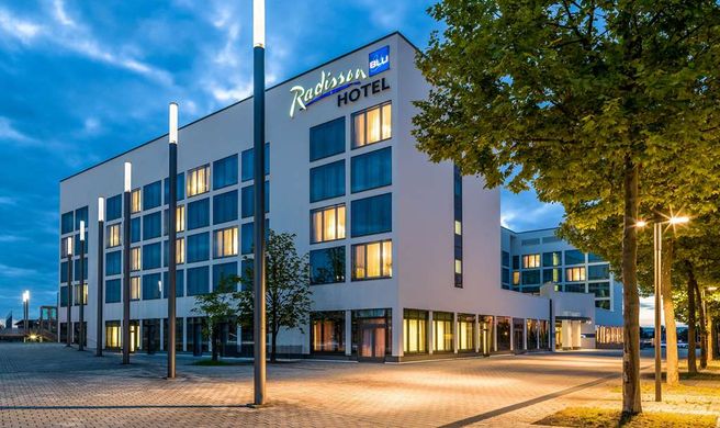 Radisson Blu Hotel Hannover Exterior