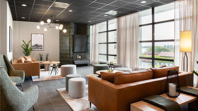 <b>Radisson Hotel Haugesund Lobby</b>. Images powered by <a href="https://iceportal.shijigroup.com/" title="IcePortal" target="_blank">IcePortal</a>.