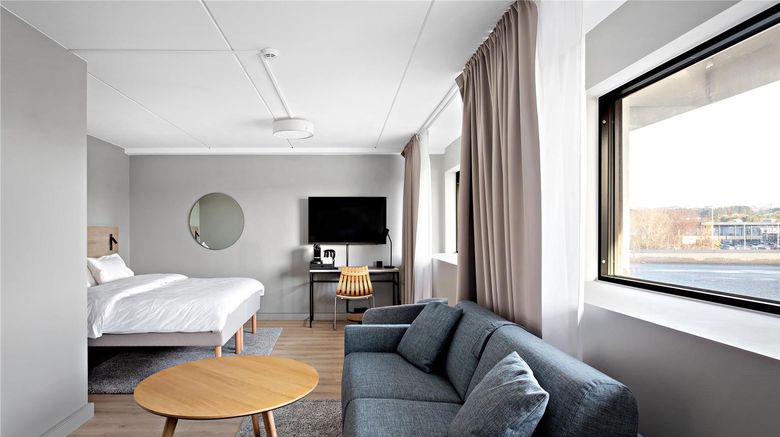 <b>Radisson Hotel Haugesund Room</b>. Images powered by <a href="https://iceportal.shijigroup.com/" title="IcePortal" target="_blank">IcePortal</a>.