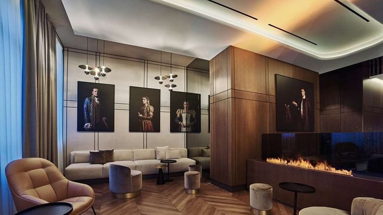 <b>Radisson Blu Hotel Kyiv City Centre Lobby</b>. Images powered by <a href="https://iceportal.shijigroup.com/" title="IcePortal" target="_blank">IcePortal</a>.