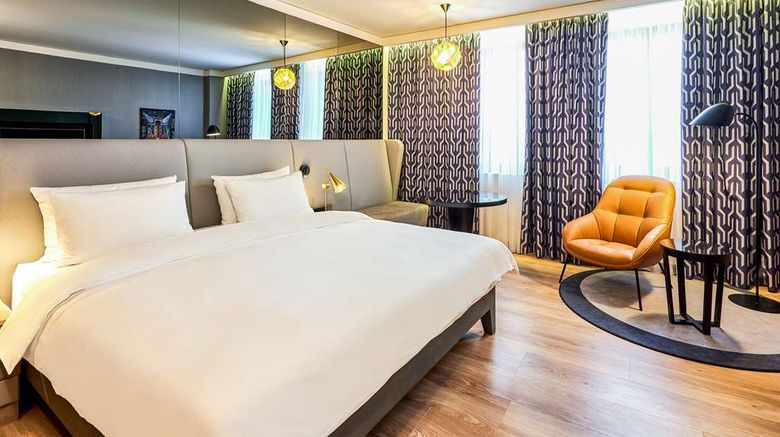 <b>Radisson Blu Hotel Kyiv City Centre Room</b>. Images powered by <a href="https://iceportal.shijigroup.com/" title="IcePortal" target="_blank">IcePortal</a>.