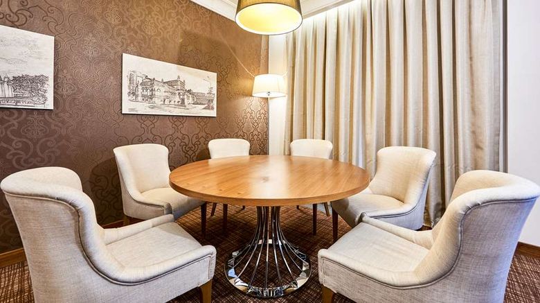 <b>Radisson Blu Hotel Podil City Centre Suite</b>. Images powered by <a href="https://iceportal.shijigroup.com/" title="IcePortal" target="_blank">IcePortal</a>.