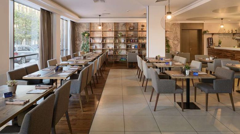 <b>Radisson Blu Hotel Podil City Centre Restaurant</b>. Images powered by <a href="https://iceportal.shijigroup.com/" title="IcePortal" target="_blank">IcePortal</a>.