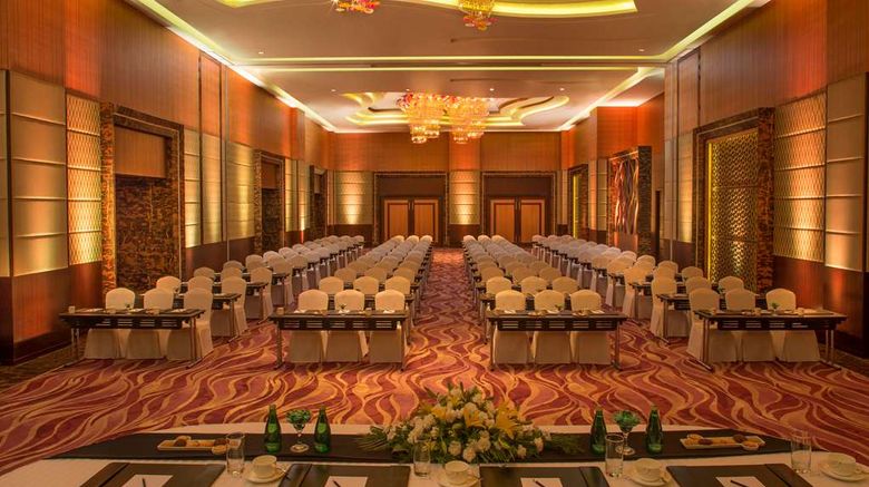 <b>Radisson Blu Hotel Indore Meeting</b>. Images powered by <a href="https://iceportal.shijigroup.com/" title="IcePortal" target="_blank">IcePortal</a>.