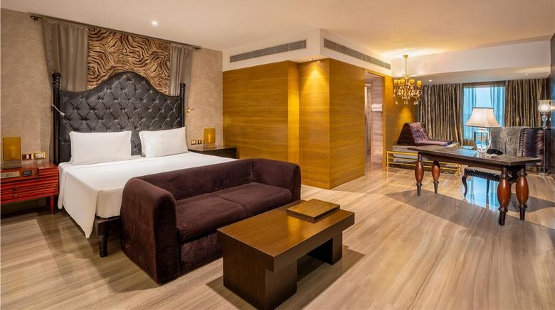 <b>Radisson Blu Hotel Ludhiana Suite</b>. Images powered by <a href="https://iceportal.shijigroup.com/" title="IcePortal" target="_blank">IcePortal</a>.