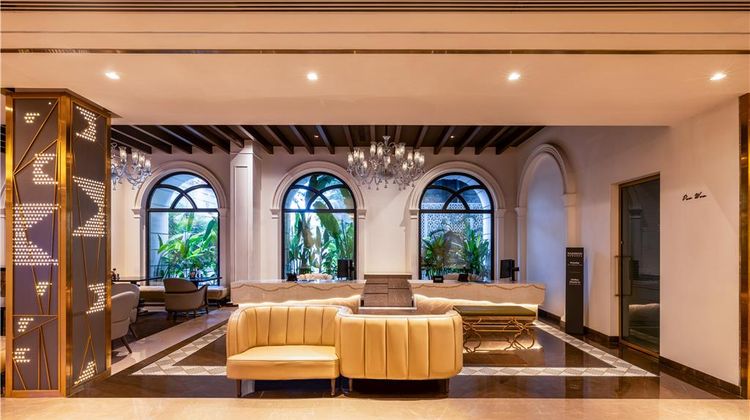 Radisson Blu Hotel Chennai Lobby
