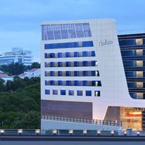 Radisson Bengaluru City Center