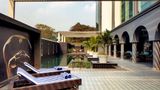 <b>Radisson Blu Atria Bengaluru Pool</b>. Images powered by <a href="https://iceportal.shijigroup.com/" title="IcePortal" target="_blank">IcePortal</a>.