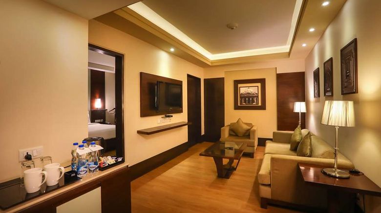 <b>Radisson Chennai City Centre Suite</b>. Images powered by <a href="https://iceportal.shijigroup.com/" title="IcePortal" target="_blank">IcePortal</a>.