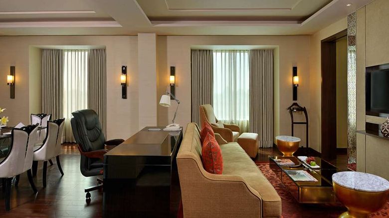 <b>Radisson Blu Jaipur Suite</b>. Images powered by <a href="https://iceportal.shijigroup.com/" title="IcePortal" target="_blank">IcePortal</a>.