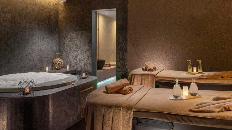 Radisson Blu Hotel, Istanbul Ottomare Health