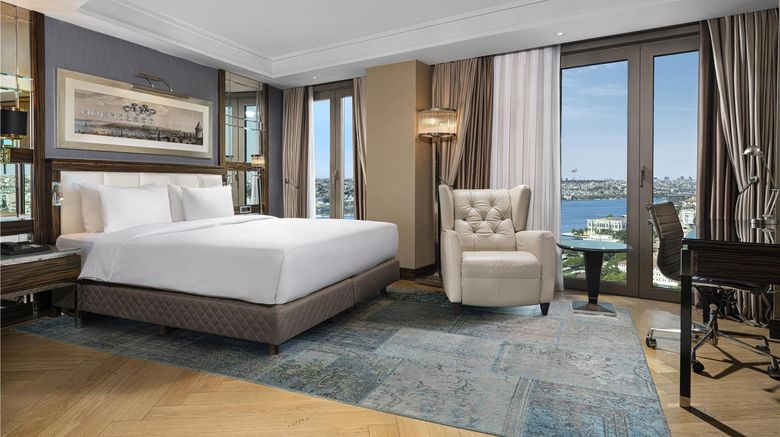 <b>Radisson Blu Hotel Istanbul Pera Suite</b>. Images powered by <a href="https://iceportal.shijigroup.com/" title="IcePortal" target="_blank">IcePortal</a>.