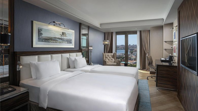 <b>Radisson Blu Hotel Istanbul Pera Room</b>. Images powered by <a href="https://iceportal.shijigroup.com/" title="IcePortal" target="_blank">IcePortal</a>.