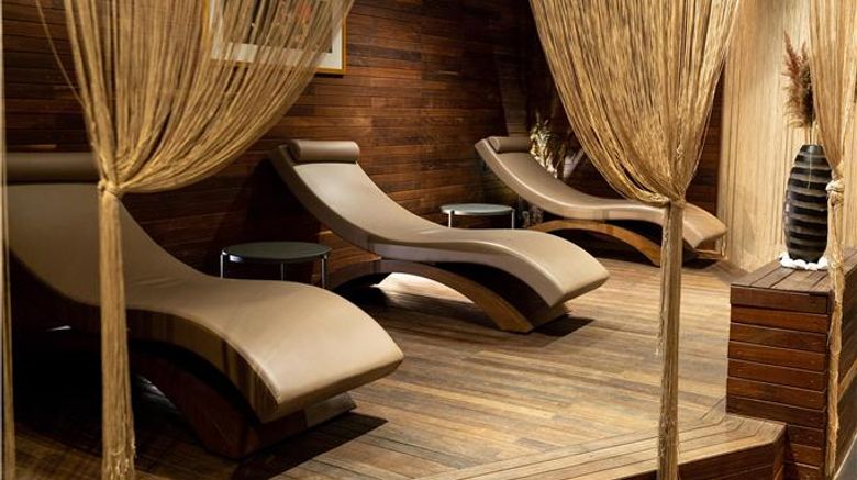 <b>Radisson Blu Bosphorus Hotel Spa</b>. Images powered by <a href="https://iceportal.shijigroup.com/" title="IcePortal" target="_blank">IcePortal</a>.