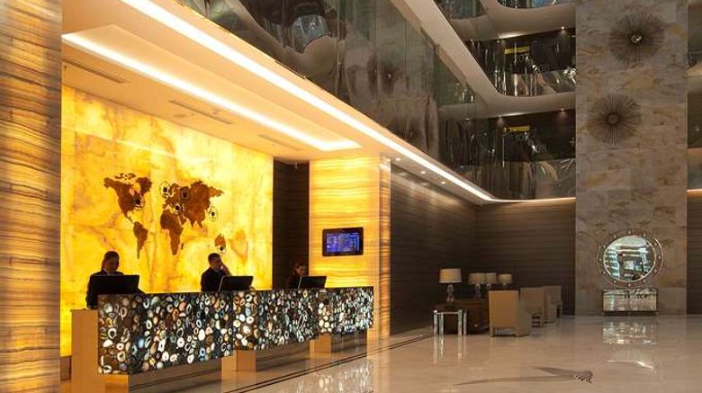 <b>Radisson Blu Hotel Istanbul Sisli Lobby</b>. Images powered by <a href="https://iceportal.shijigroup.com/" title="IcePortal" target="_blank">IcePortal</a>.