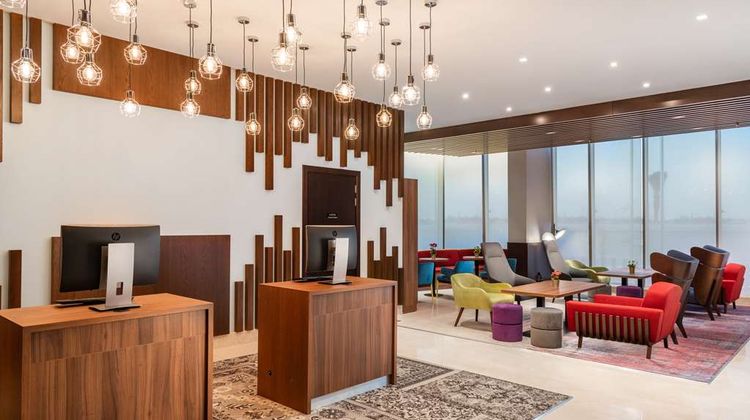 Park Inn by Radisson Jeddah Medinah Rd Lobby