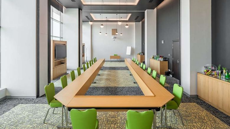 <b>Park Inn by Radisson Jeddah Medinah Rd Meeting</b>. Images powered by <a href="https://iceportal.shijigroup.com/" title="IcePortal" target="_blank">IcePortal</a>.