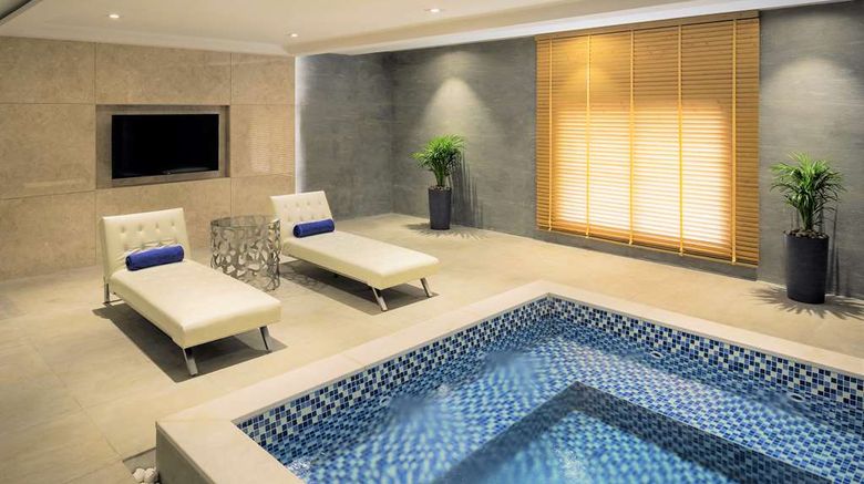 <b>Amjad Royal Suite Hotel Spa</b>. Images powered by <a href="https://iceportal.shijigroup.com/" title="IcePortal" target="_blank">IcePortal</a>.