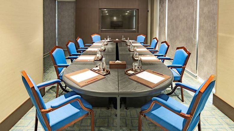 <b>Radisson Blu Hotel, Jeddah Corniche Meeting</b>. Images powered by <a href="https://iceportal.shijigroup.com/" title="IcePortal" target="_blank">IcePortal</a>.