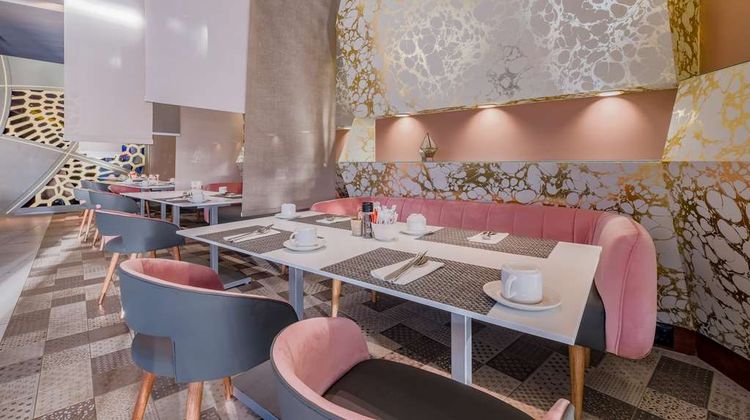 Radisson Blu Gautrain Hotel, Sandton Restaurant