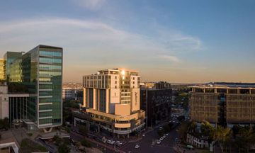 Radisson Blu Gautrain Hotel, Sandton