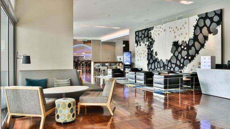 Radisson Blu Gautrain Hotel, Sandton Lobby