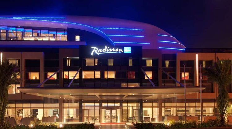 Radisson Blu Hotel, Kuwait Exterior