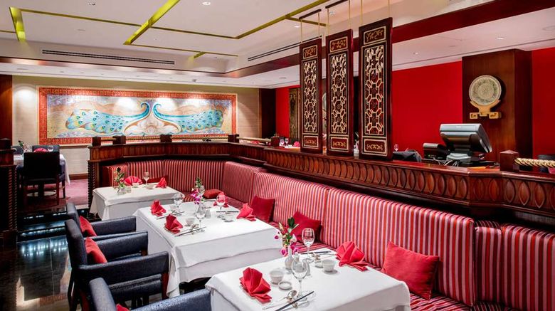 <b>Radisson Blu Hotel, Kuwait Restaurant</b>. Images powered by <a href="https://iceportal.shijigroup.com/" title="IcePortal" target="_blank">IcePortal</a>.