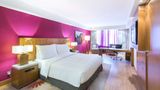 <b>Radisson Blu Hotel, Kuwait Room</b>. Images powered by <a href="https://iceportal.shijigroup.com/" title="IcePortal" target="_blank">IcePortal</a>.