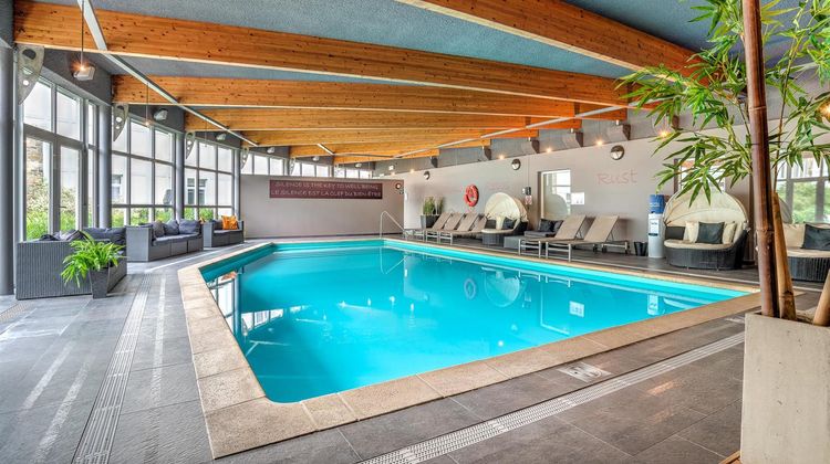 Radisson Blu Balmoral Hotel Pool
