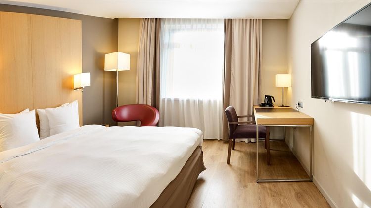 Radisson Blu Balmoral Hotel Room