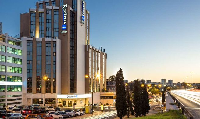 Radisson Blu Hotel Lisbon Exterior