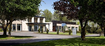 Radisson Blu Hotel & Spa Exterior