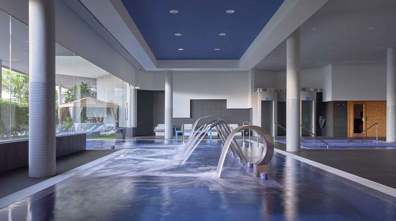 <b>Radisson Blu Resort & Spa Gran Canaria Pool</b>. Images powered by <a href="https://iceportal.shijigroup.com/" title="IcePortal" target="_blank">IcePortal</a>.
