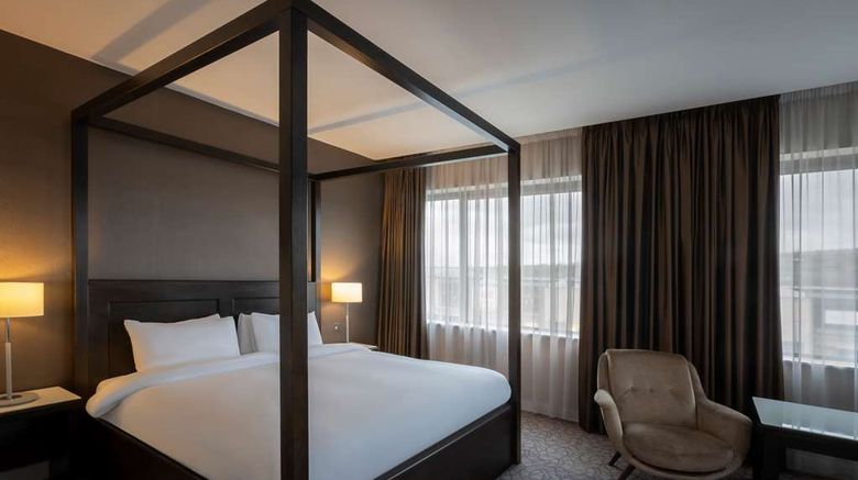 <b>Radisson Blu Letterkenny Suite</b>. Images powered by <a href="https://iceportal.shijigroup.com/" title="IcePortal" target="_blank">IcePortal</a>.