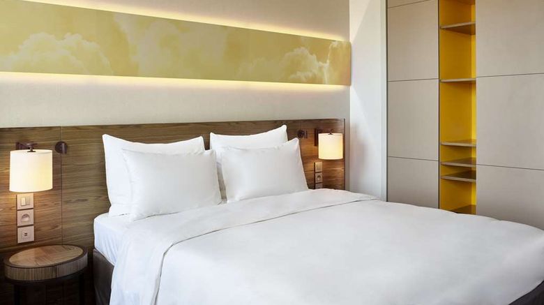 <b>Radisson Blu Hotel Lyon Room</b>. Images powered by <a href="https://iceportal.shijigroup.com/" title="IcePortal" target="_blank">IcePortal</a>.