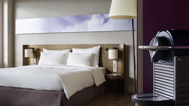 <b>Radisson Blu Hotel Lyon Suite</b>. Images powered by <a href="https://iceportal.shijigroup.com/" title="IcePortal" target="_blank">IcePortal</a>.