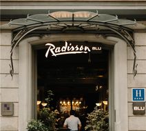 Radisson Blu Hotel, Madrid Prado Exterior