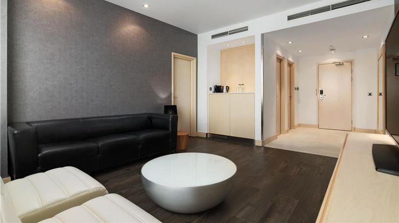 <b>Radisson Blu Belorusskaya Hotel, Moscow Suite</b>. Images powered by <a href="https://iceportal.shijigroup.com/" title="IcePortal" target="_blank">IcePortal</a>.