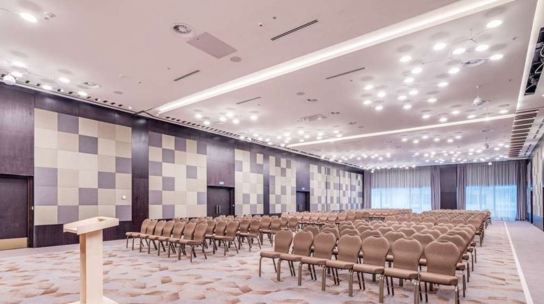 <b>Radisson Blu Olympiyskiy Hotel, Moscow Ballroom</b>. Images powered by <a href="https://iceportal.shijigroup.com/" title="IcePortal" target="_blank">IcePortal</a>.