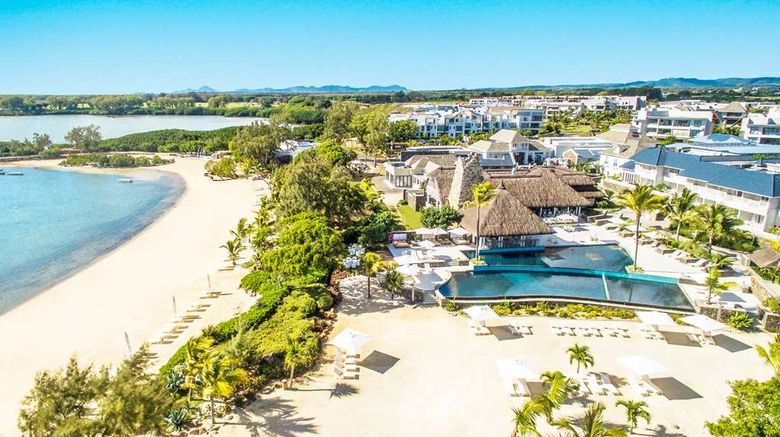 <b>Radisson Blu Azuri Resort & Spa Exterior</b>. Images powered by <a href="https://iceportal.shijigroup.com/" title="IcePortal" target="_blank">IcePortal</a>.