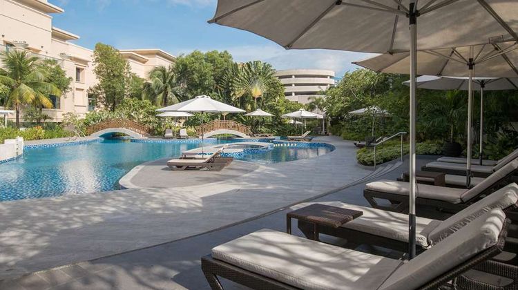 Radisson Blu Hotel Cebu Pool