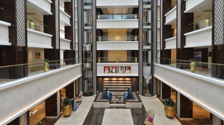 Radisson Blu Hotel Ajman Lobby