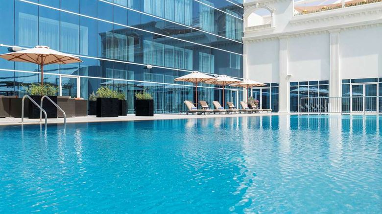 <b>Radisson Blu Hotel Ajman Pool</b>. Images powered by <a href="https://iceportal.shijigroup.com/" title="IcePortal" target="_blank">IcePortal</a>.