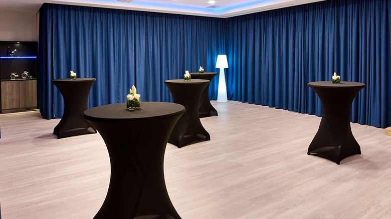 <b>Radisson Blu Hotel, Hasselt Meeting</b>. Images powered by <a href="https://iceportal.shijigroup.com/" title="IcePortal" target="_blank">IcePortal</a>.